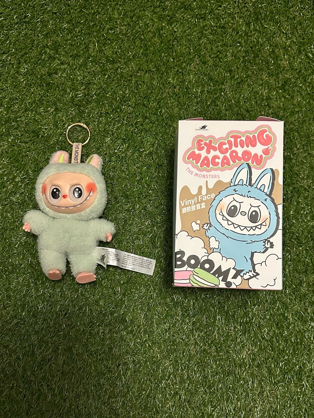 Exciting Macaron The Monsters vinyl Labubu Keychain
